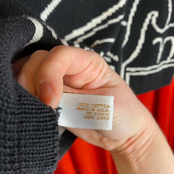 🎵🎶RARE vintage music notes sweater🎶 🎵 - Picture 7 of 10